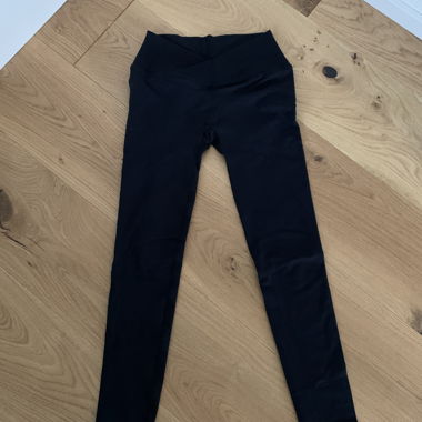 Sport Leggins mit Scrunch schwarz