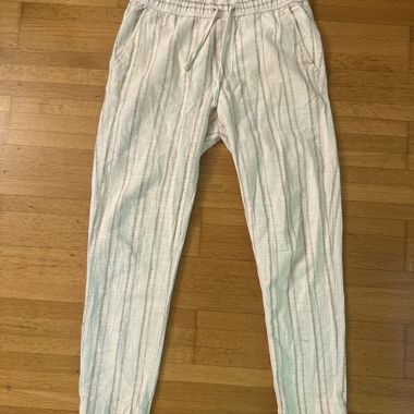 Pantalon à rayures légères