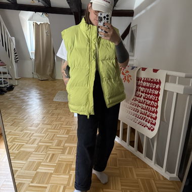 Limegreen WEEKDAY vest – Size M