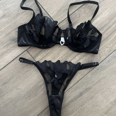 Unworn Lingerie Set Size S