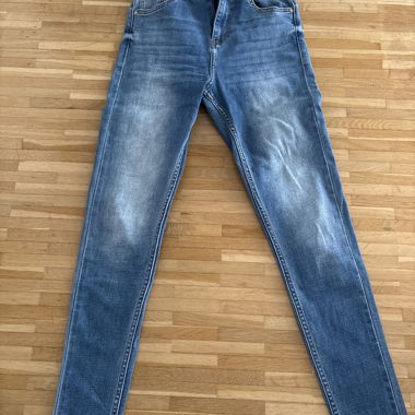 Hellblaue Skinny Jeans