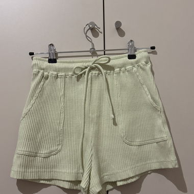Grüne shorts