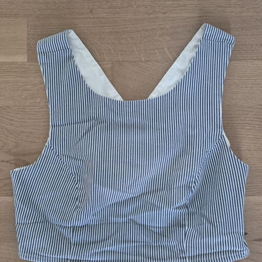 Gestreiftes Crop-Top