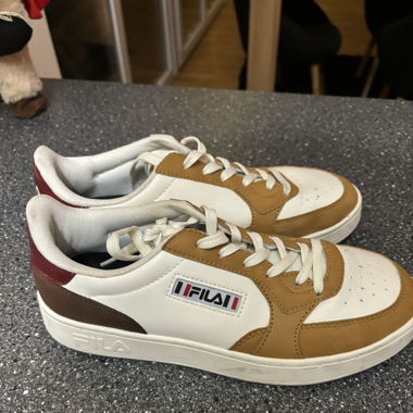 Baskets Fila 39
