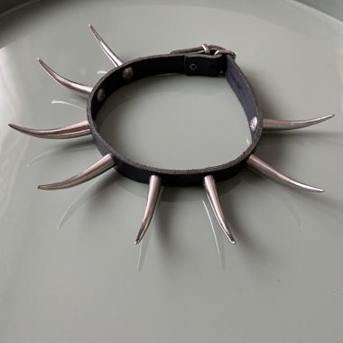 Choker (leather)