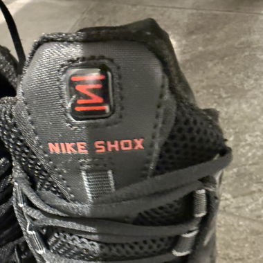 Nike shox