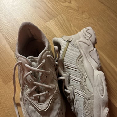 Adidas Ozweego