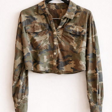 Cropped Camouflage Shirt with Buttons