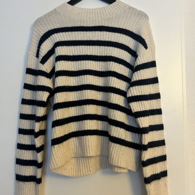 Pull en maille rayé