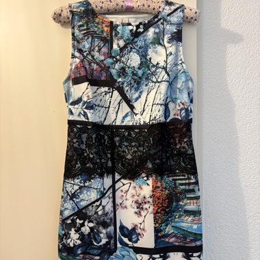 Abito Bodyflirt con pizzo