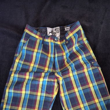 Fox Hose kurzer Schnitt gr. 30