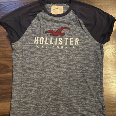 T-shirt Hollister Taglia S