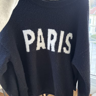 Dark brown sweater