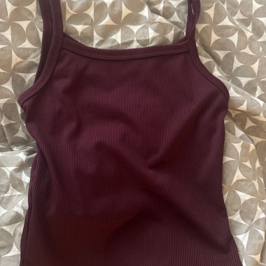 Dark red top