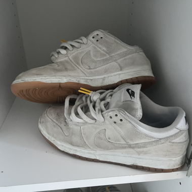 Nike SB Dunk Ivory size US 9