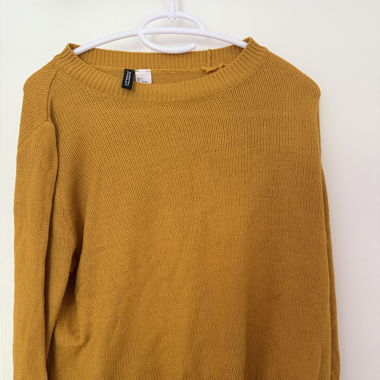 Pull moutarde 