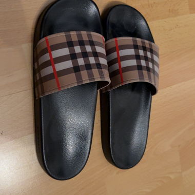Burberry slides