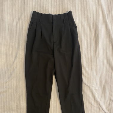 Pantalon kaki foncé 
