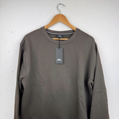 Neuer Herrenpullover