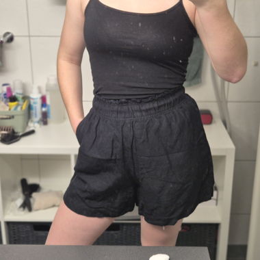 Short en lin court