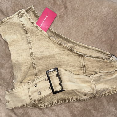 Top in denim beige con cintura