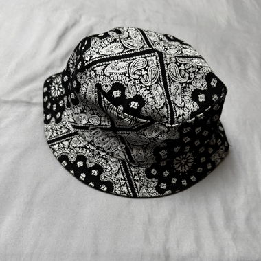 Black Bucket Hat Bandana
