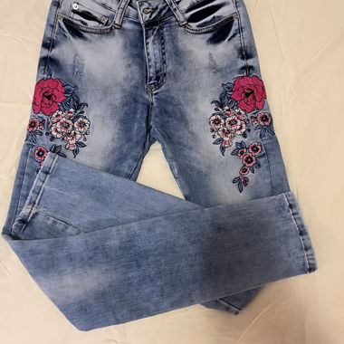 Dsquared2 Jeans mit Blumenstickerei