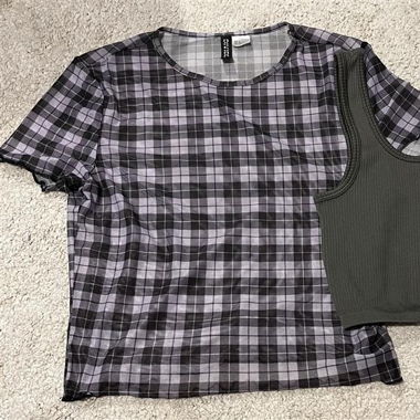 2 Sommer Crop-Tops