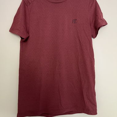 Bordeauxfarbenes T-Shirt PZ