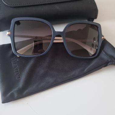Occhiali da sole Valentino