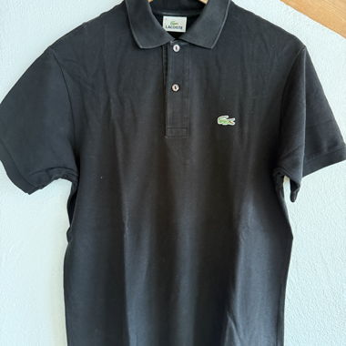 Polo Lacoste noir taille 4