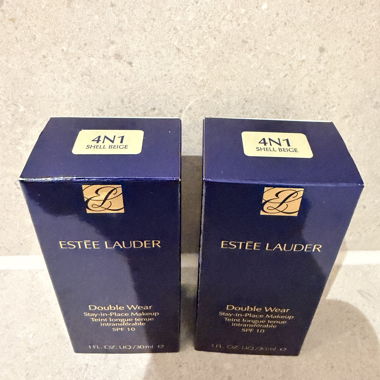 2 Fonds de teint Estée Lauder Double Wear 4N1