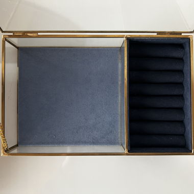 Jewellery box