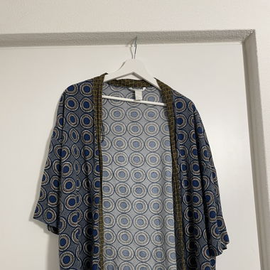 Casual long cardigan/blouse