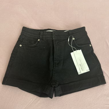 Bershka Shorts