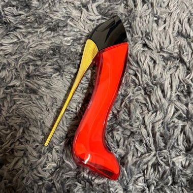 Carolina Herrera - very good girl