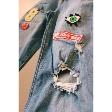 Jeans mit Patches