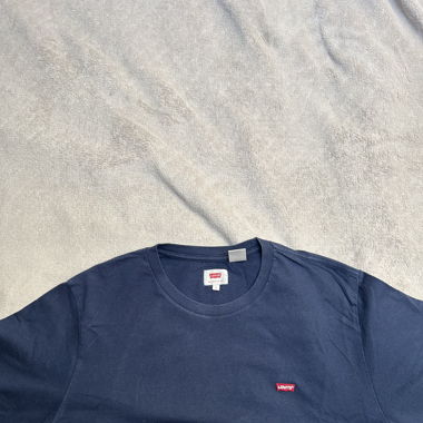 Levi’s Logo Shirt
