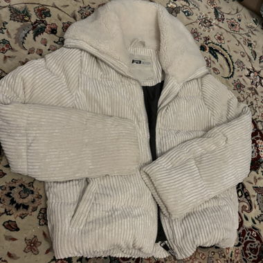Veste en velours côtelé cool avec col en fourrure teddy
