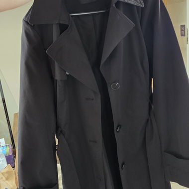Trench noir C&A