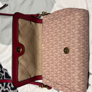 Michael Kors crossbody bag pink