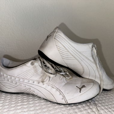 puma with bling bling 