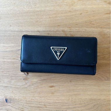 Guess Women’s Wallet
