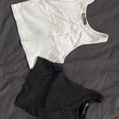 Lot de 2 crop tops Zara noir et blanc