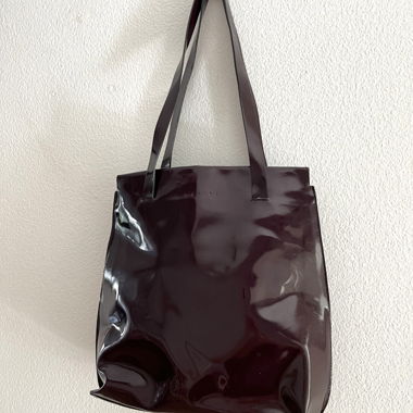 NUOVO! Shopper in vernice bordeaux/viola