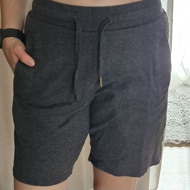 Dunkelgraue Sweatshorts von Extend