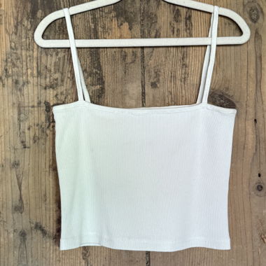 Top corto a coste bianco