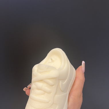 Bougies en forme de sneakers - KIIP.