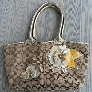 Coach Signature Floral Tote Y2K Beige Gold