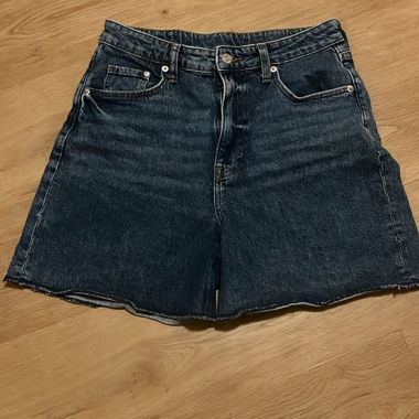 Pantaloncini in jeans